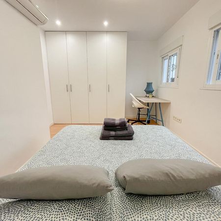 Moderno Apartamento Plz De La Merced Málaga Kültér fotó