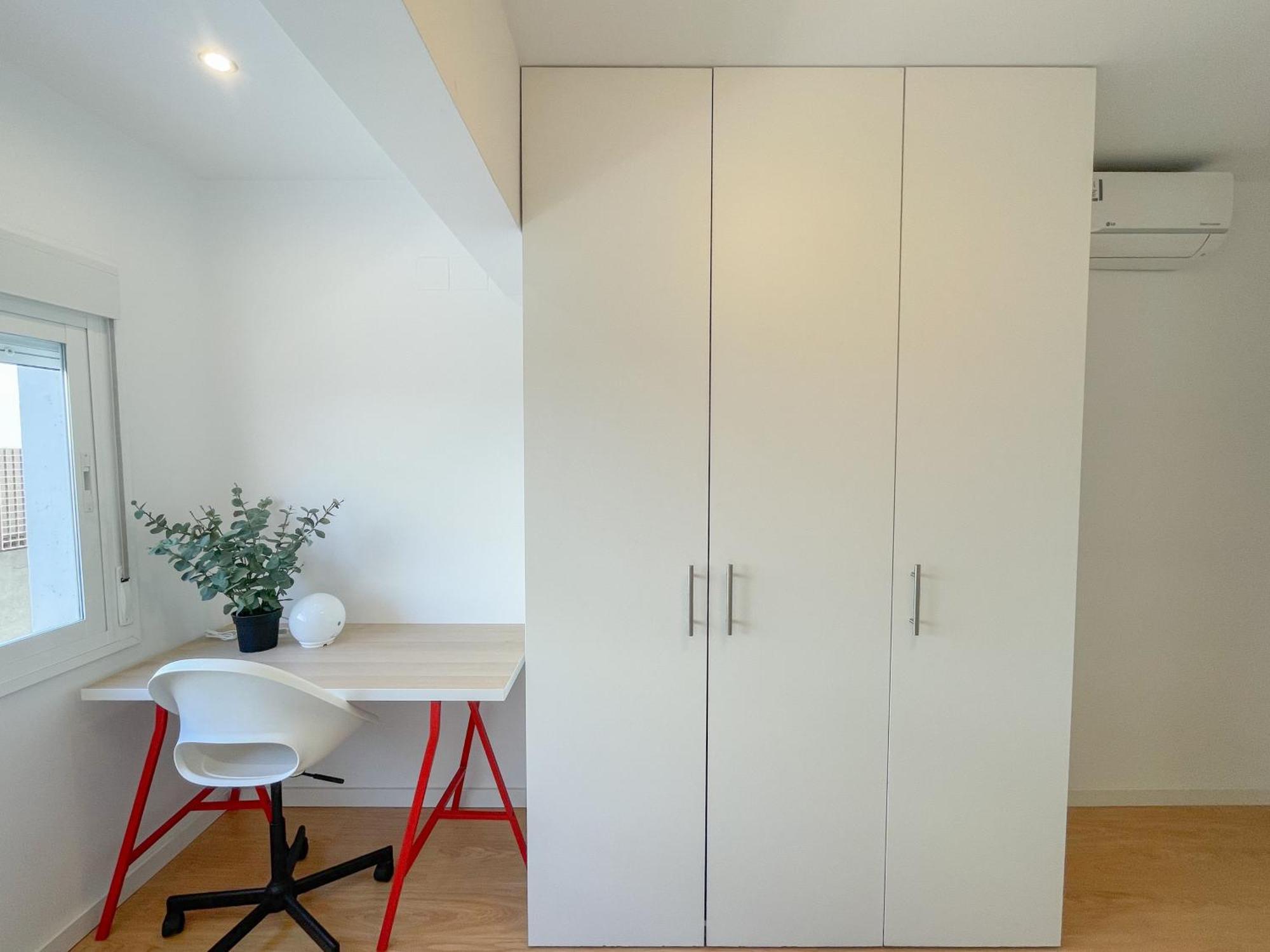Moderno Apartamento Plz De La Merced Málaga Kültér fotó